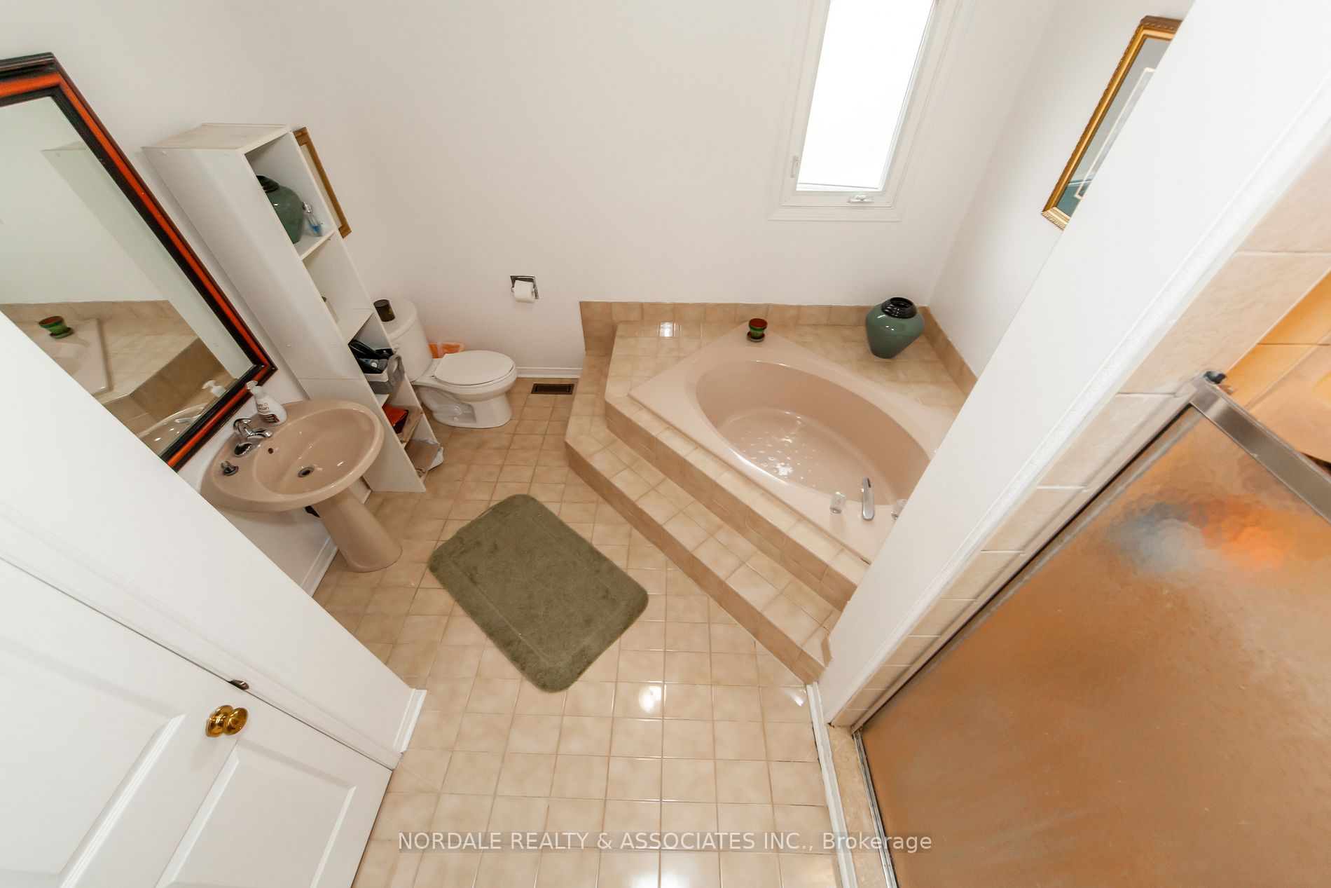 4485 Weymouth Commons Cres