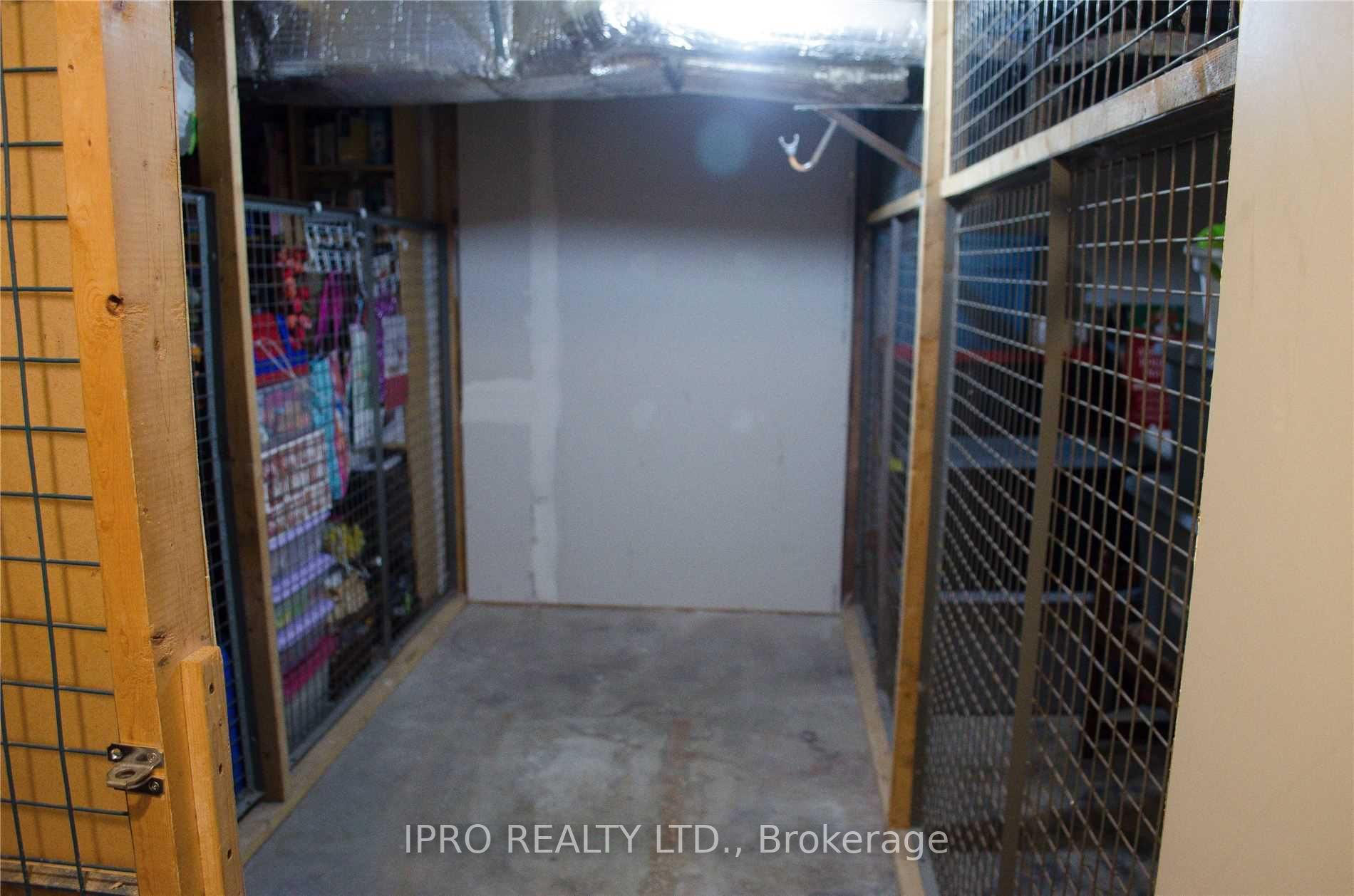 17 Academy Rd