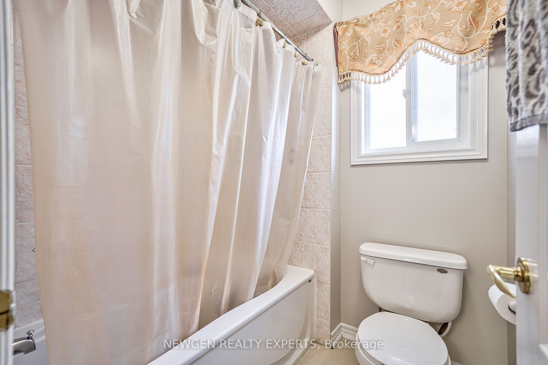 59 Lyndbrook Cres