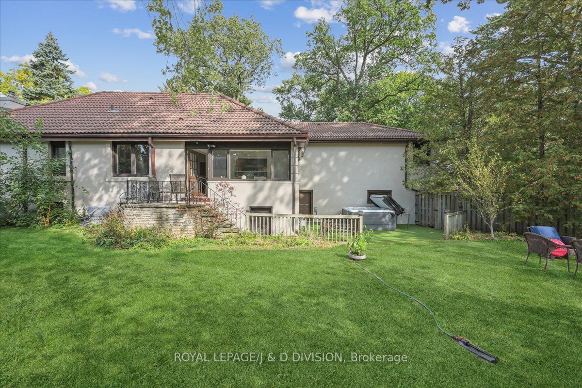 2234 Gordon Dr