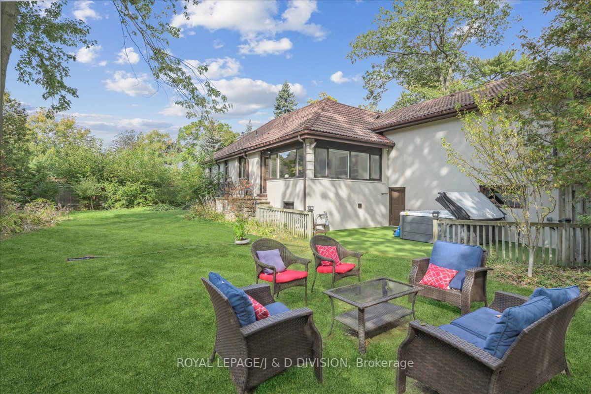 2234 Gordon Dr