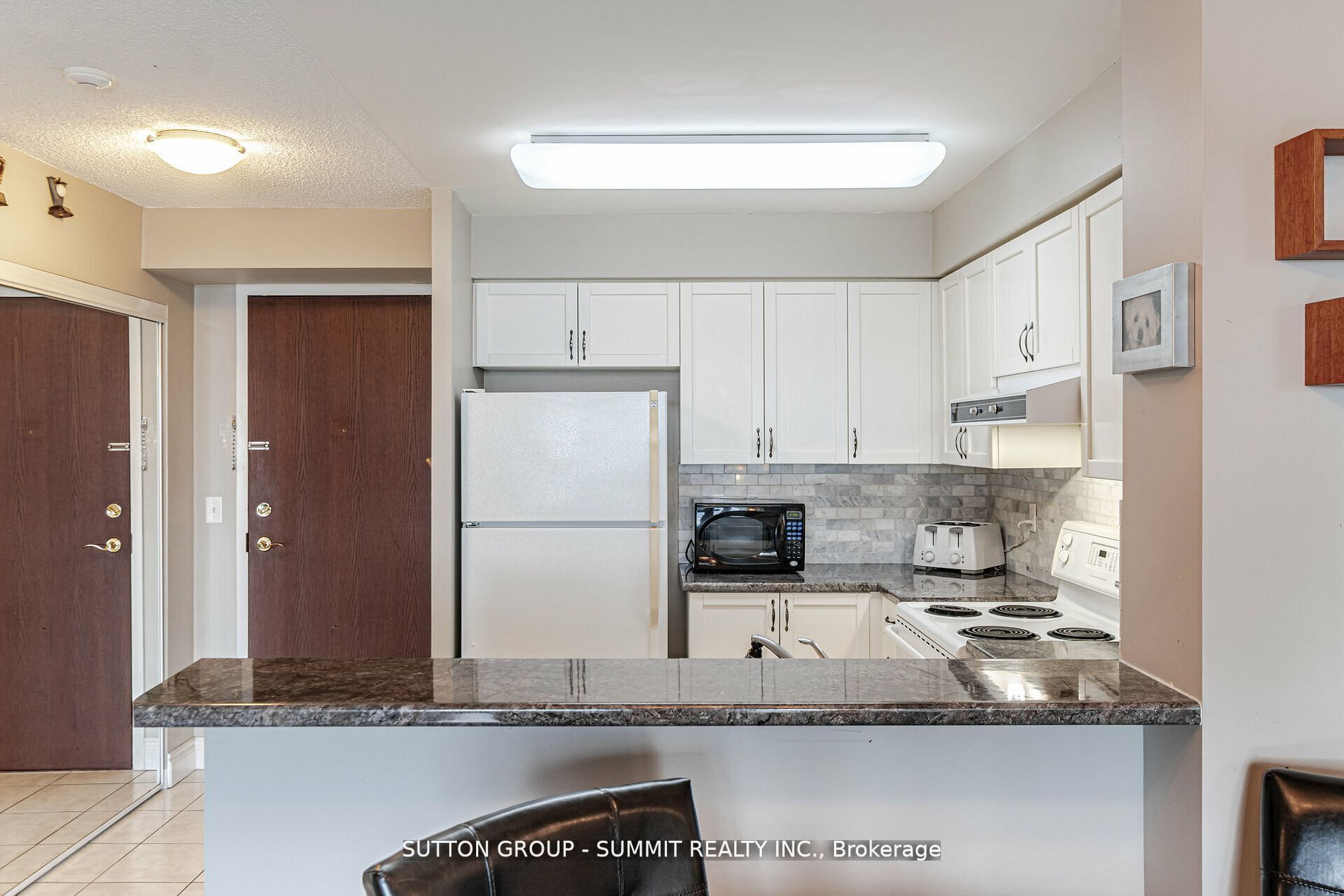 2545 Erin Centre Blvd, #609