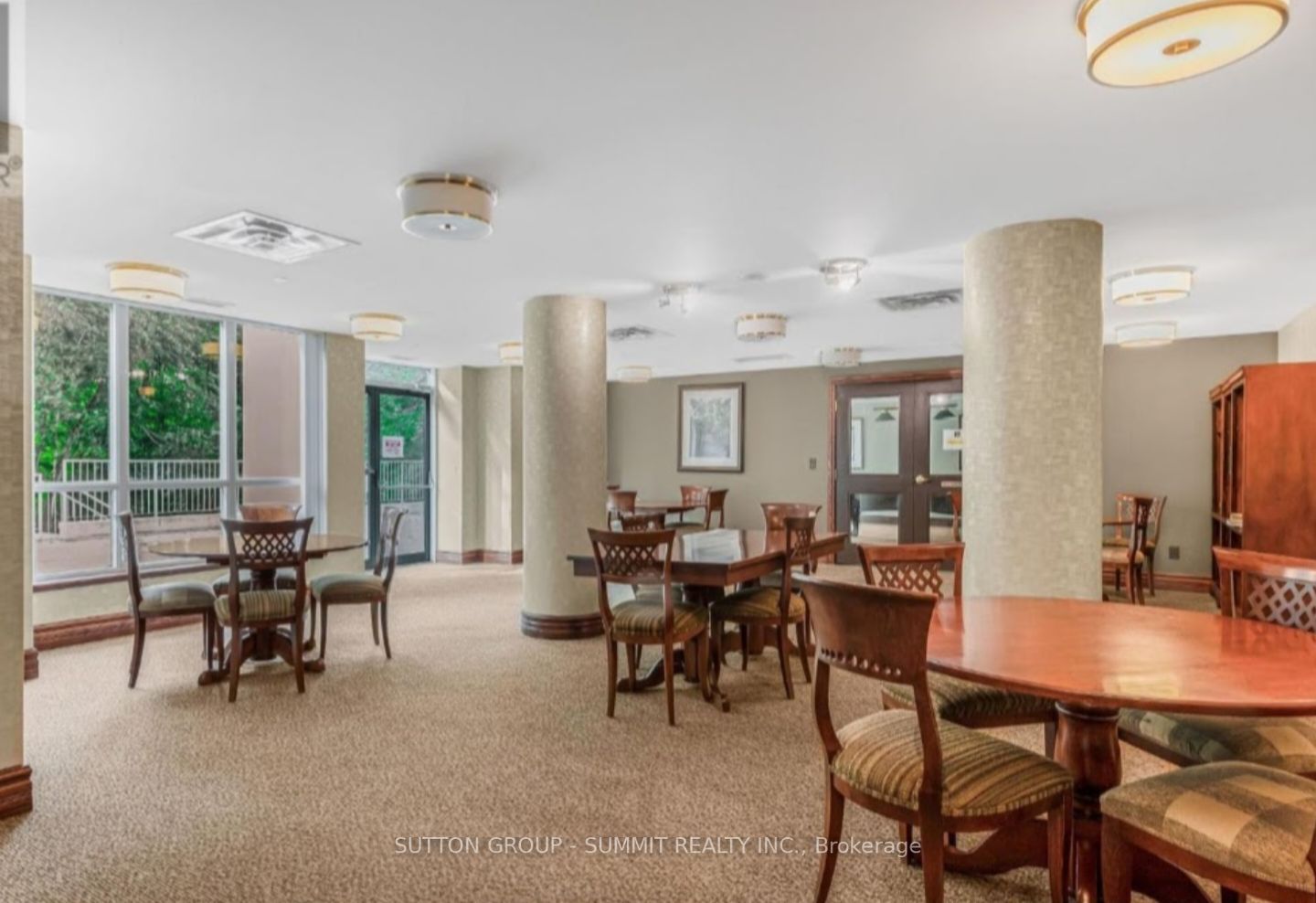 2545 Erin Centre Blvd, #609