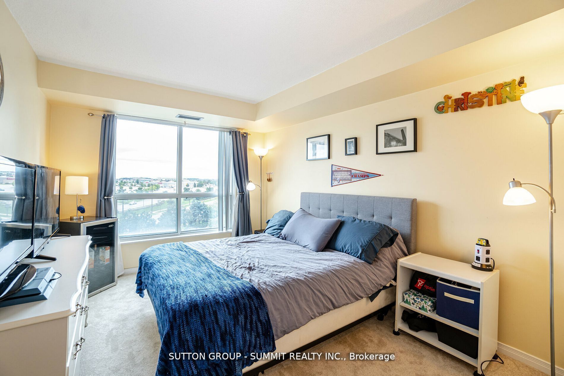 2545 Erin Centre Blvd, #609