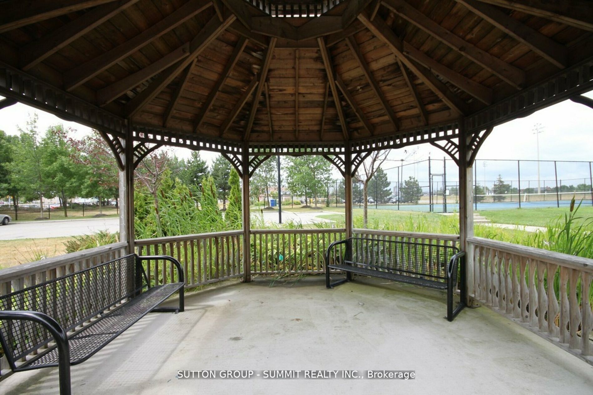 2545 Erin Centre Blvd, #609