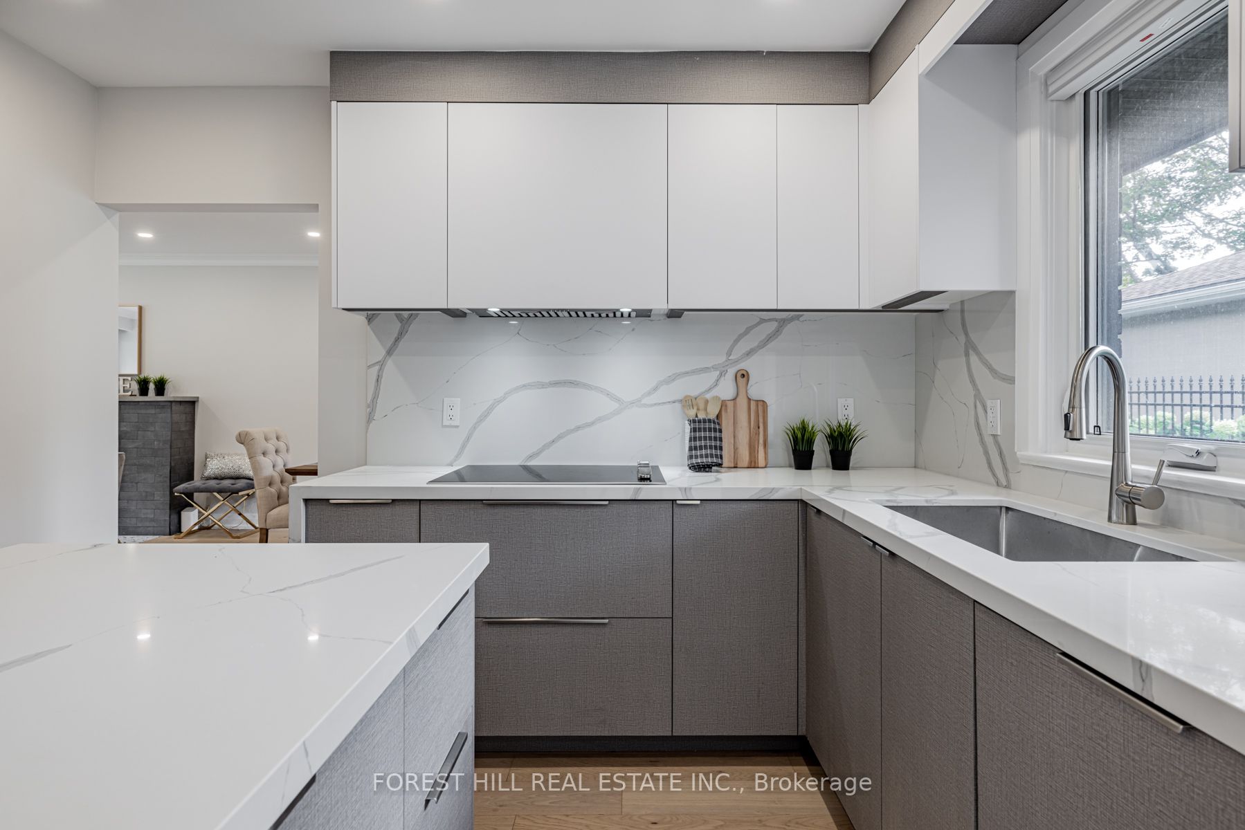 91 Princess Margaret Blvd
