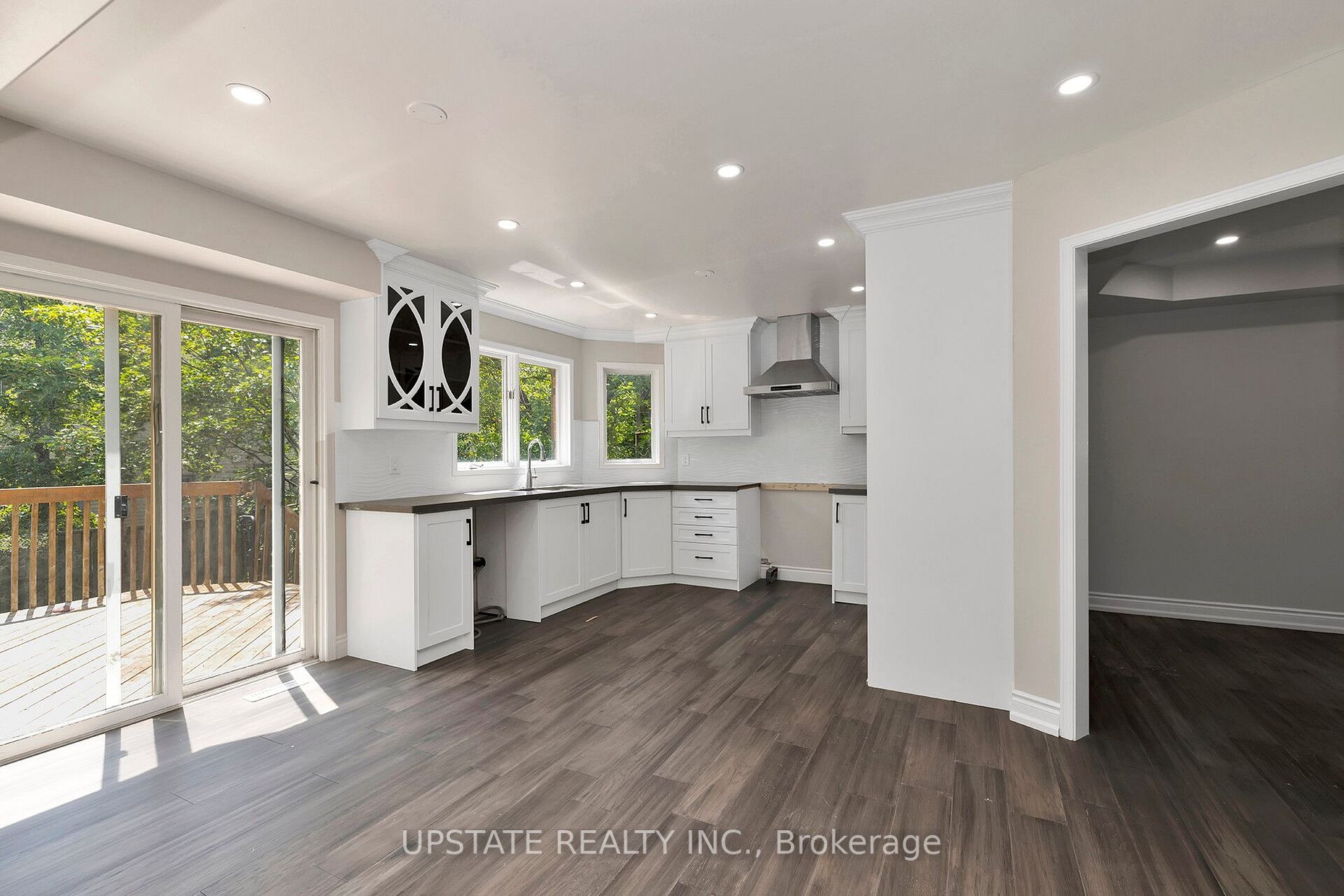 2262 Yorktown Circle