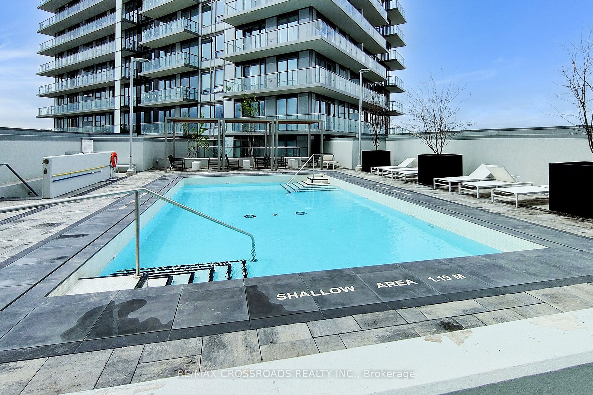 4675 Metcalfe Ave, #2004
