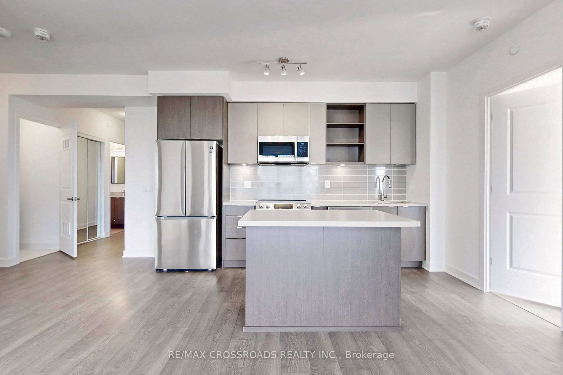 4675 Metcalfe Ave, #2004