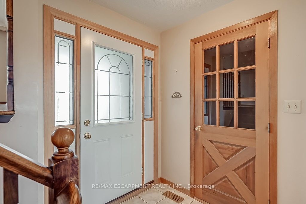 379 Bryant Crescent