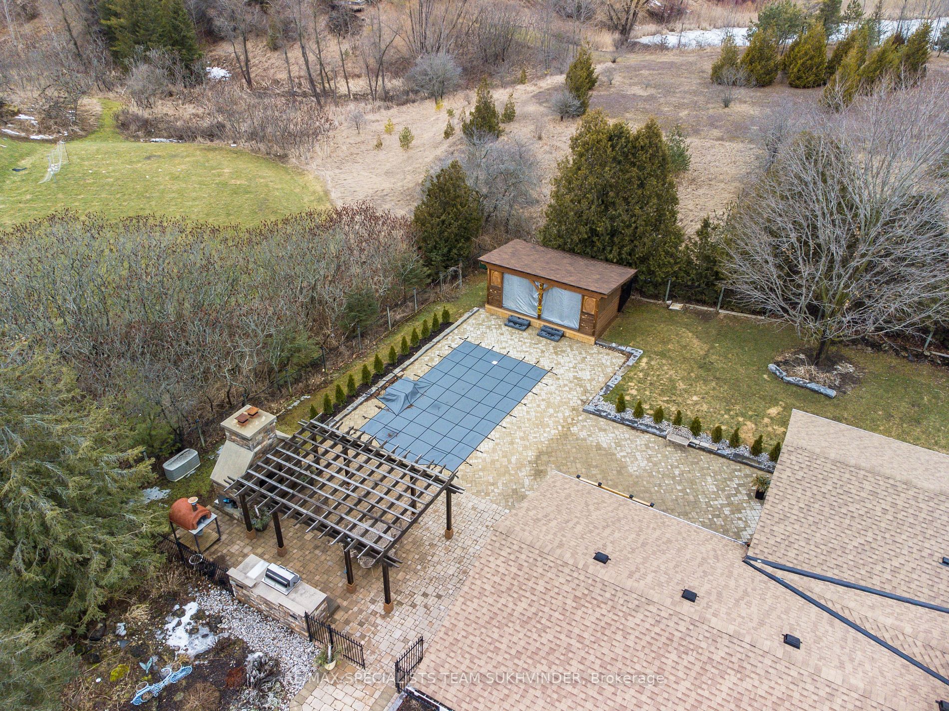 9918 Old Church Rd