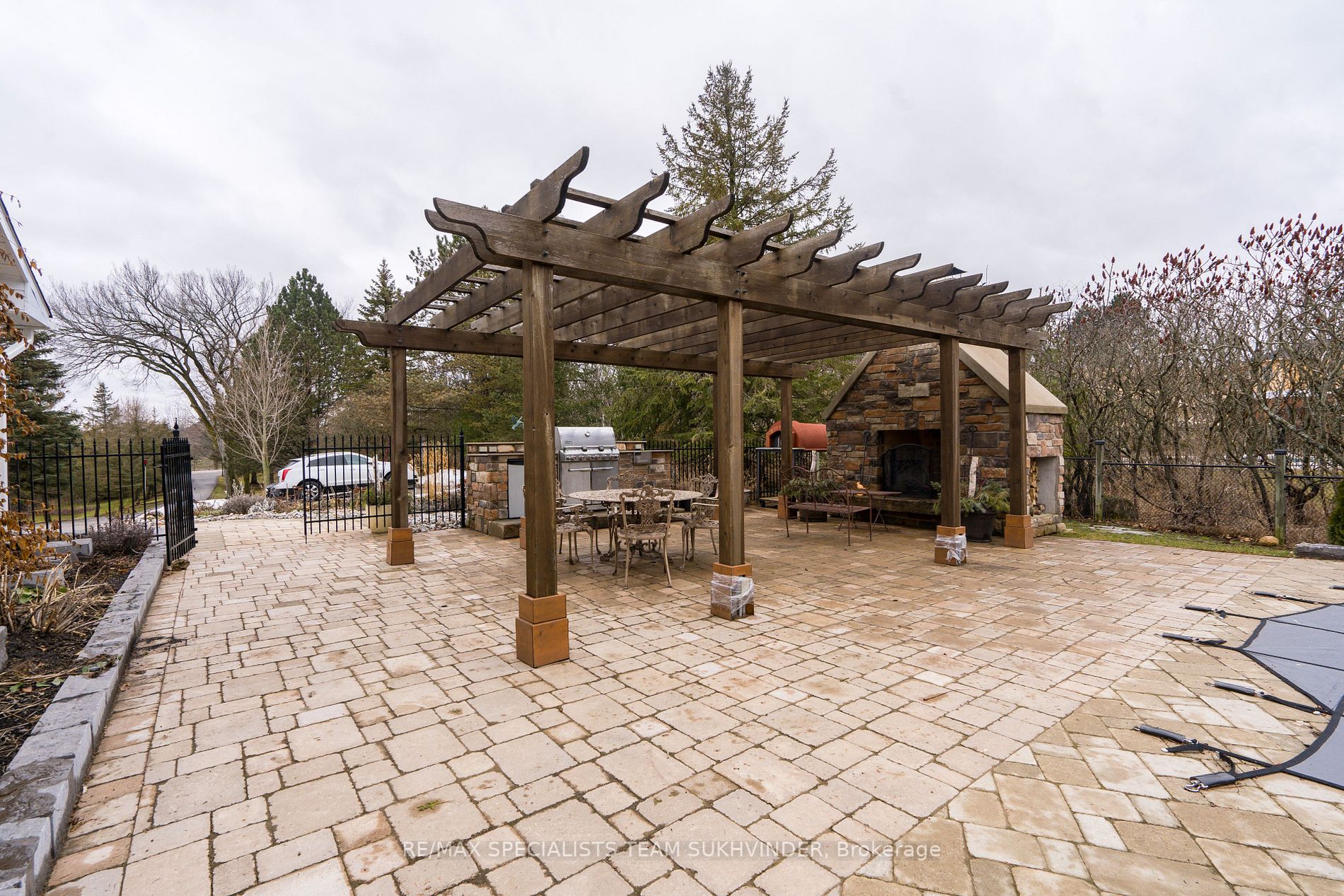 9918 Old Church Rd