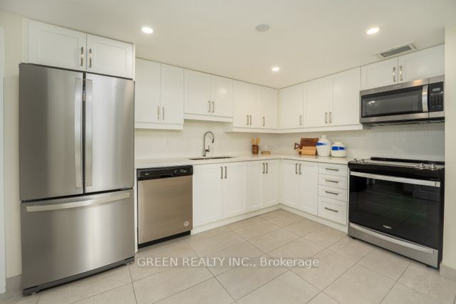39 Old Mill Rd, #802