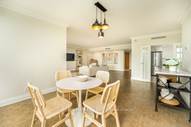 39 Old Mill Rd, #802