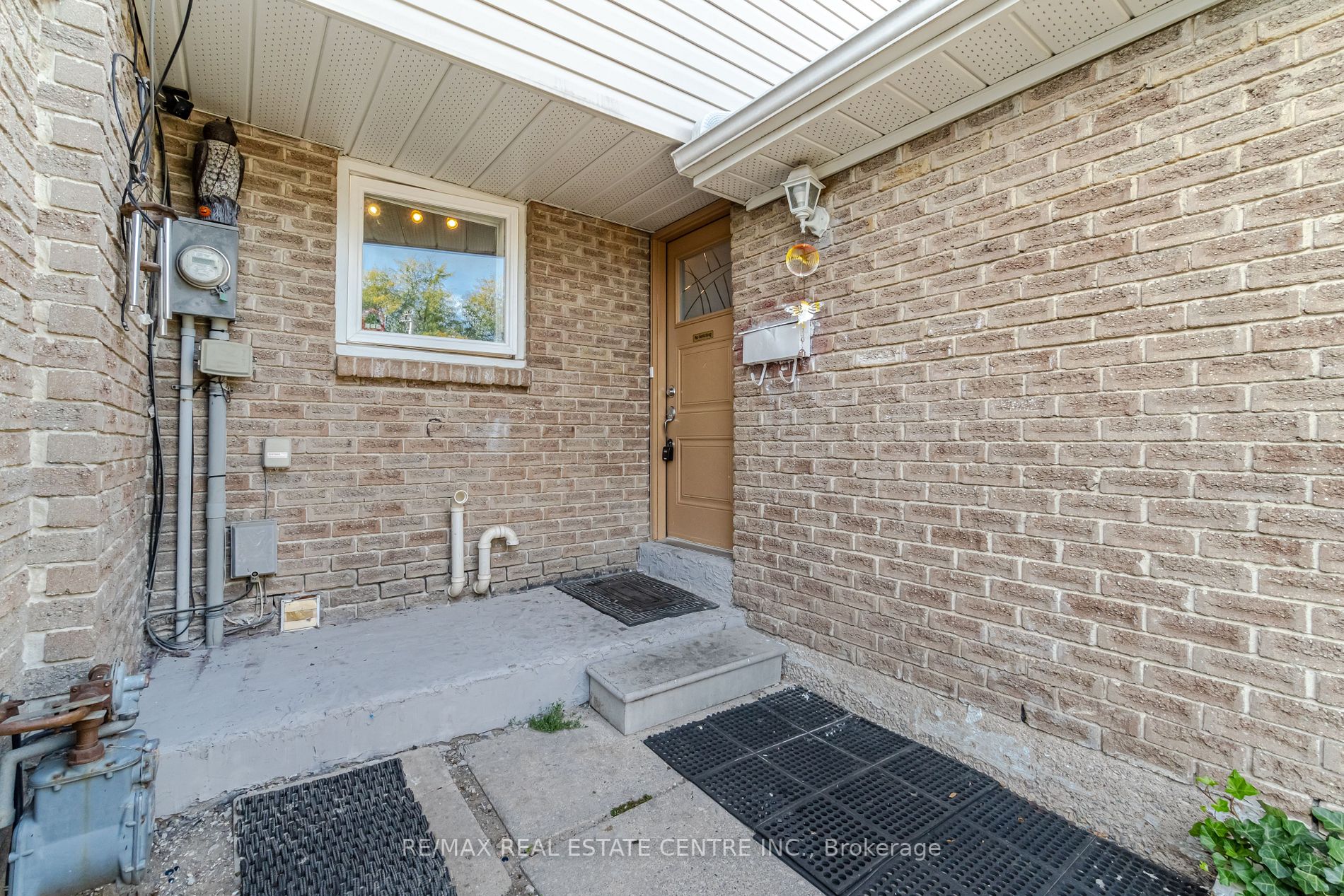58 Gilmore Dr