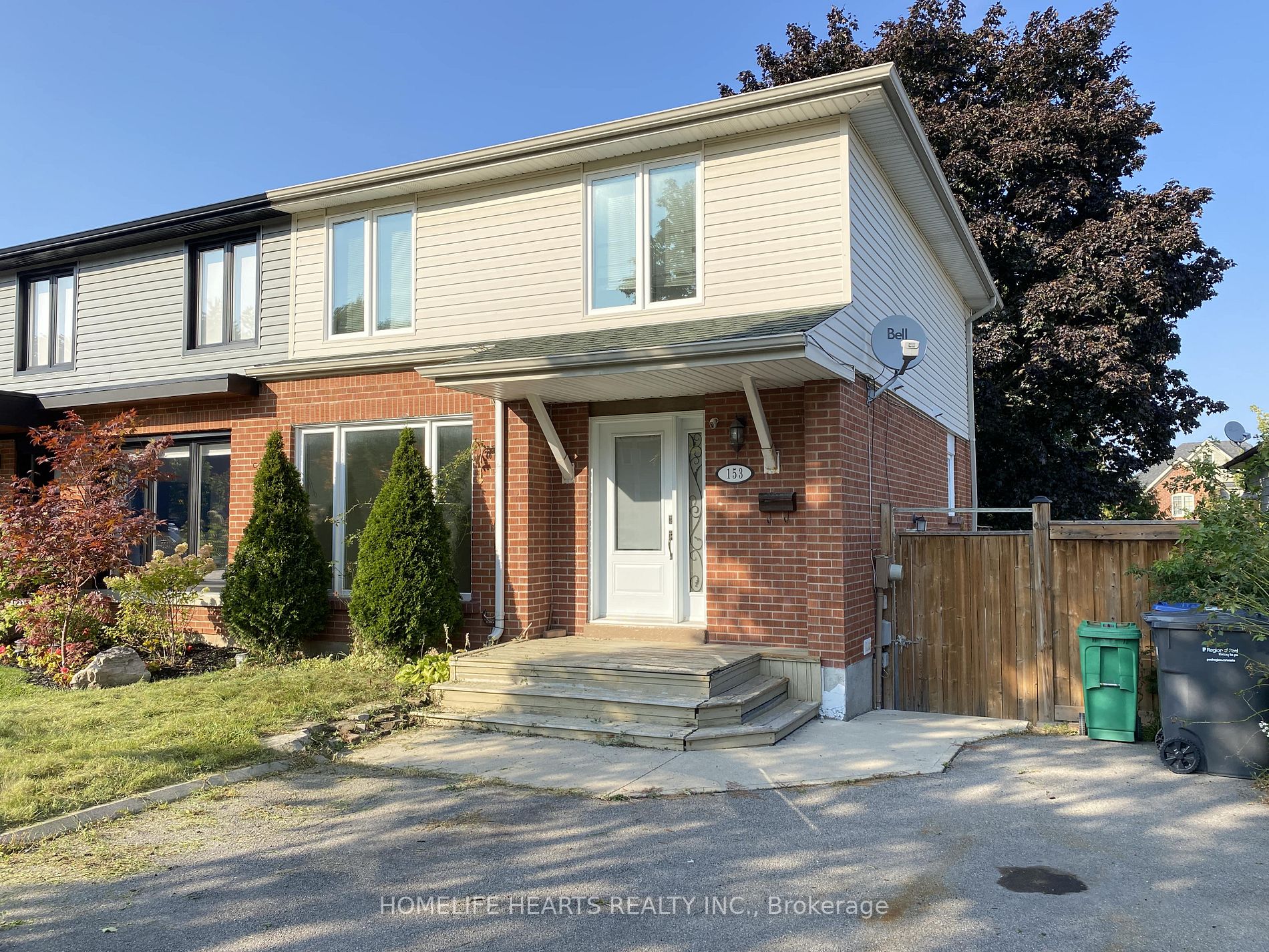 153 Bonham Boulevard
