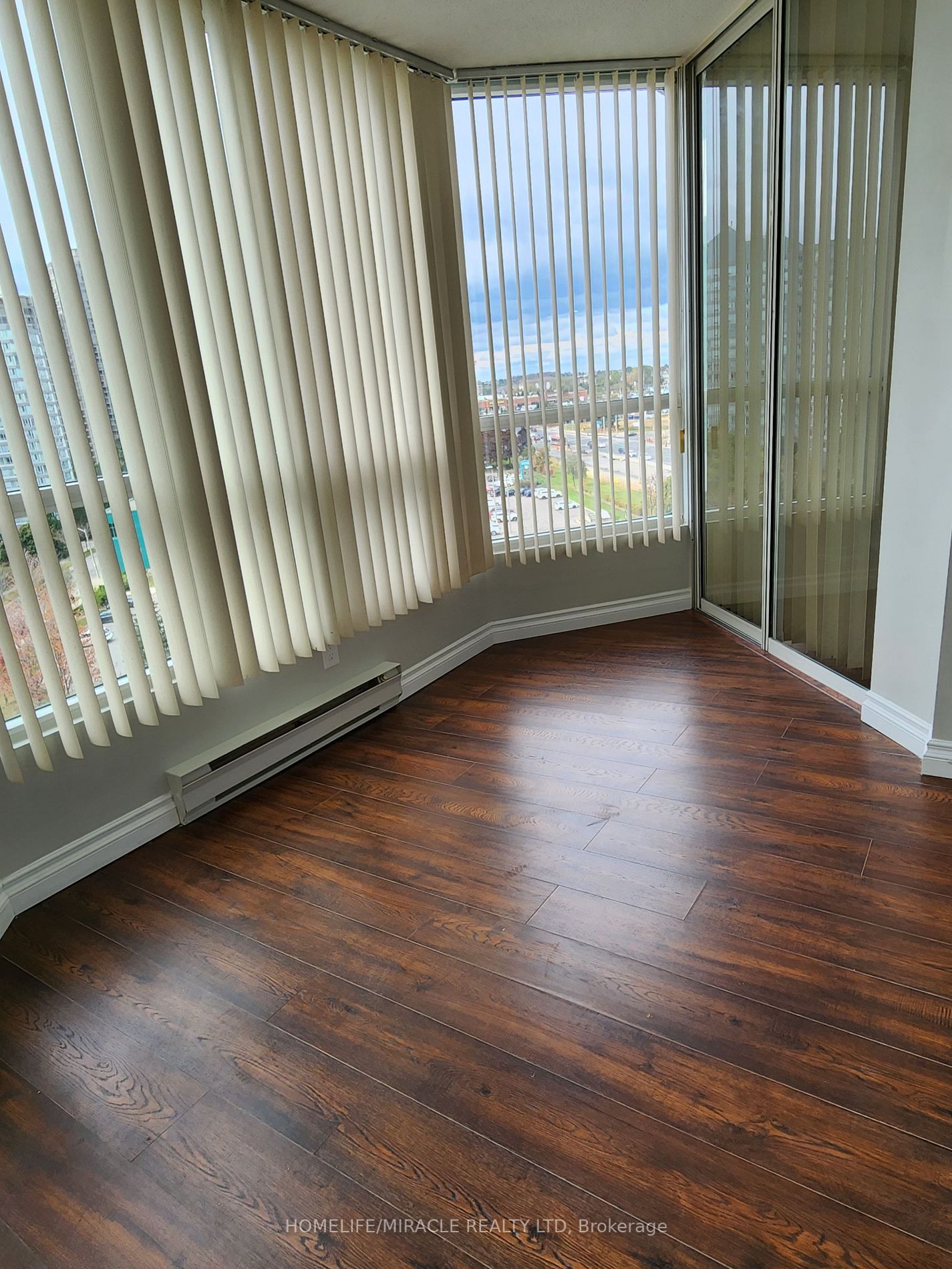 4450 Tucana Crt, #907