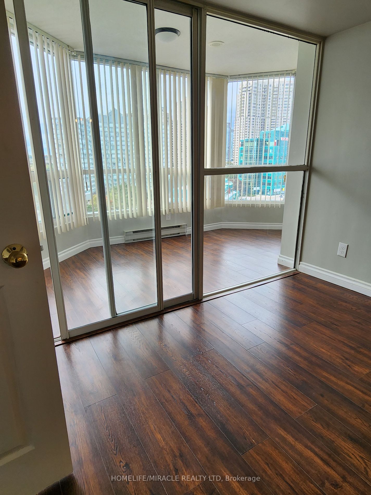 4450 Tucana Crt, #907