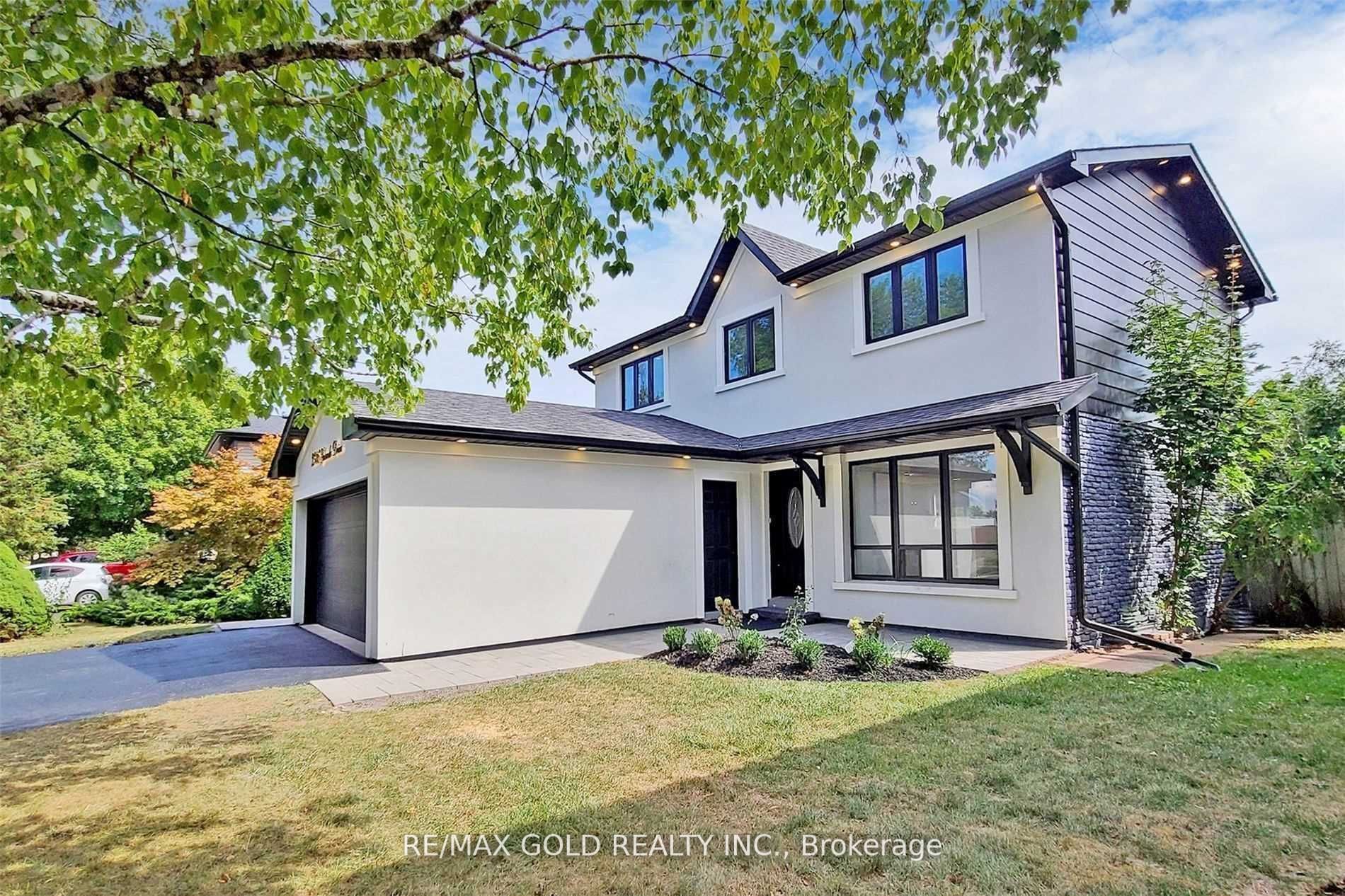 2346 Yolanda Dr