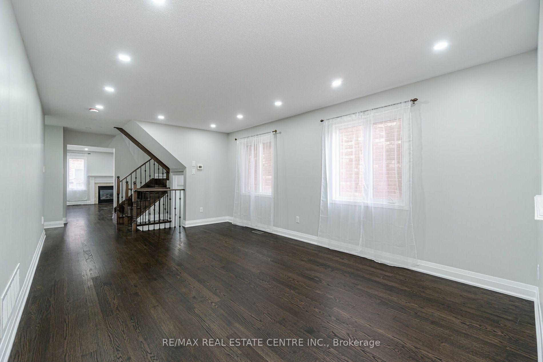268 Giddings Cres