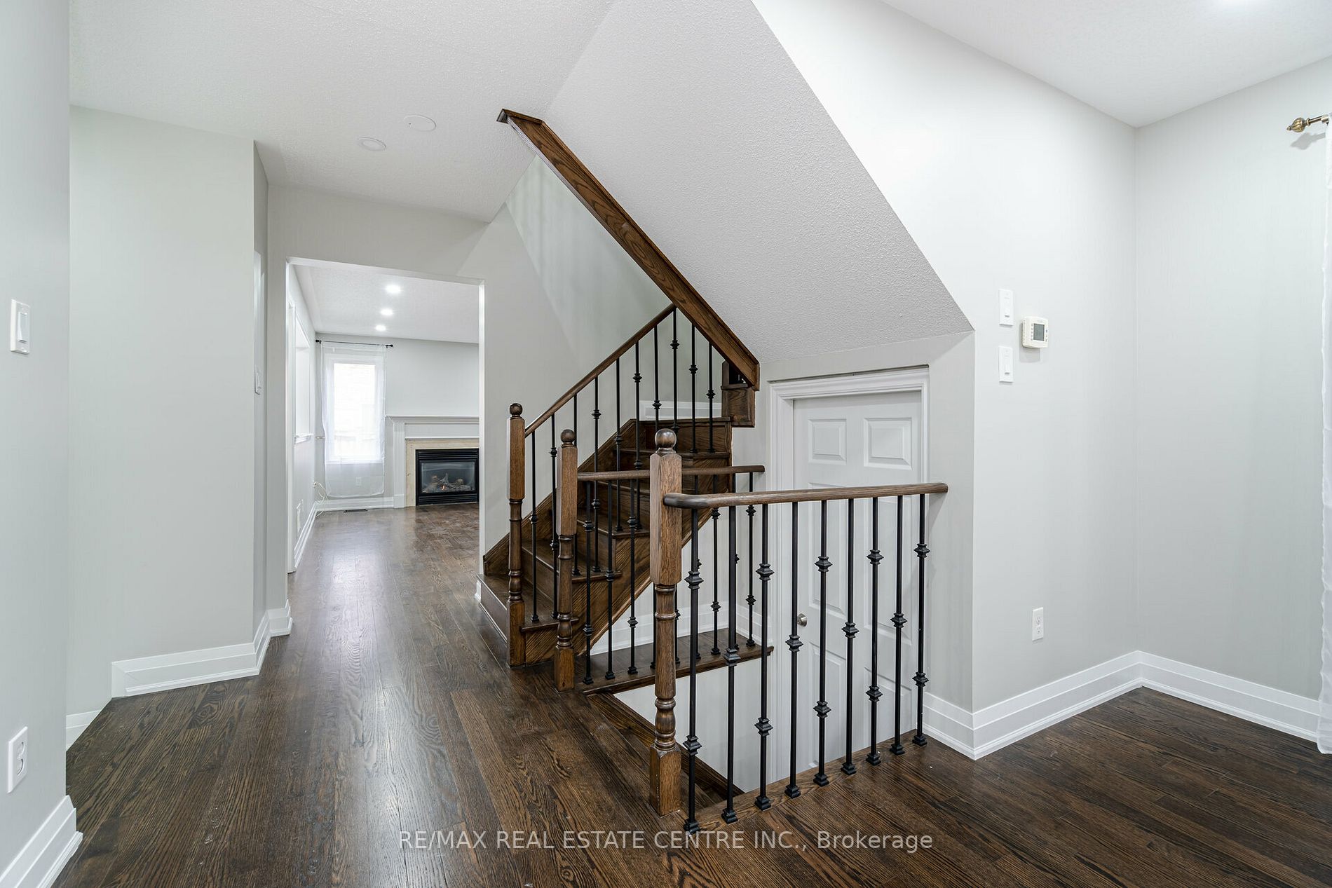 268 Giddings Cres