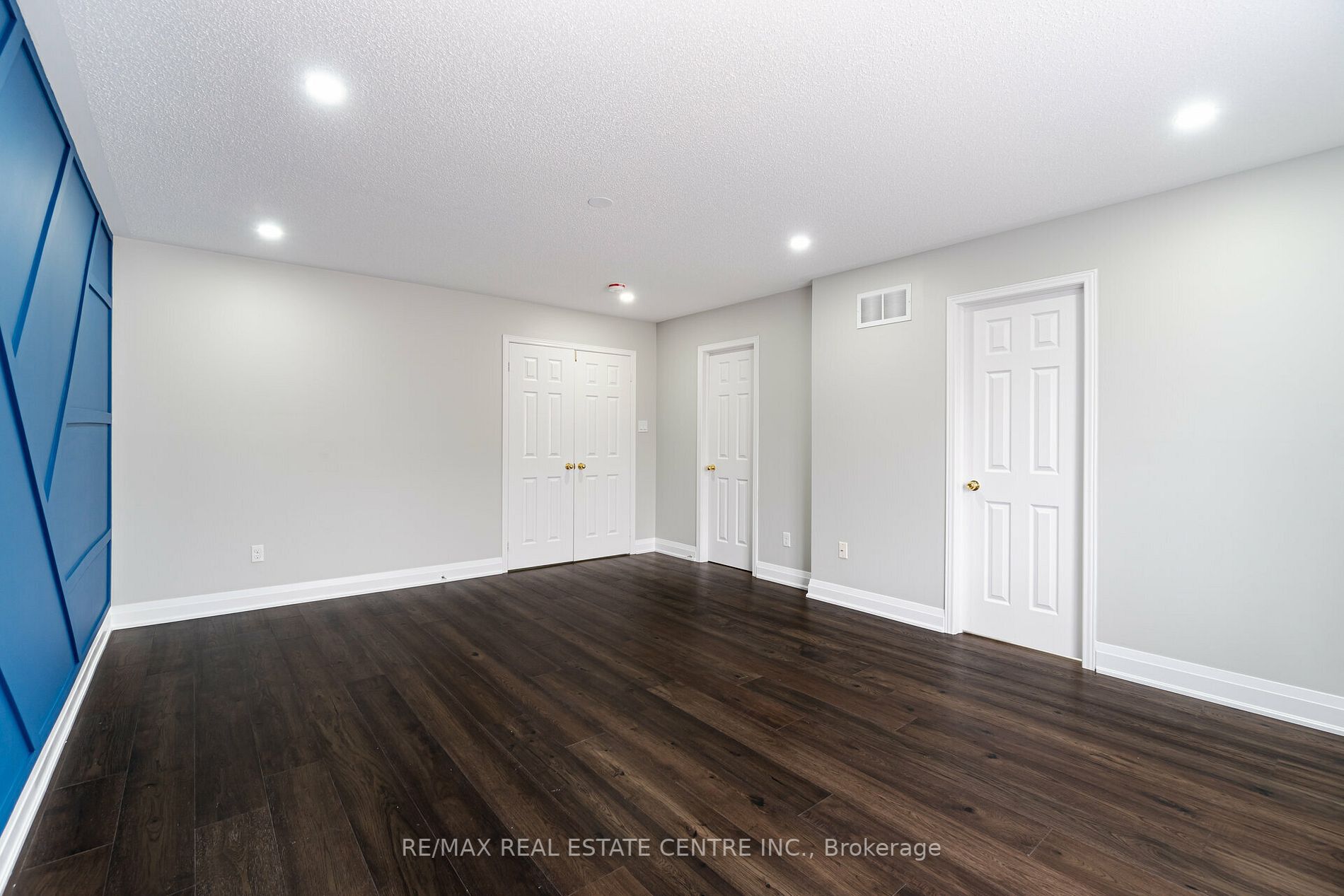 268 Giddings Cres