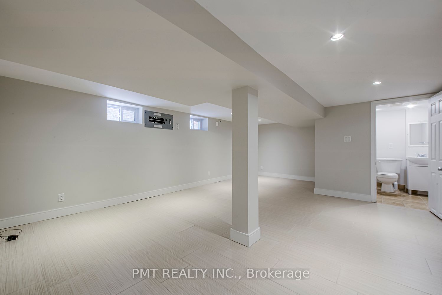 39 Windermere Ave, #Bsmt