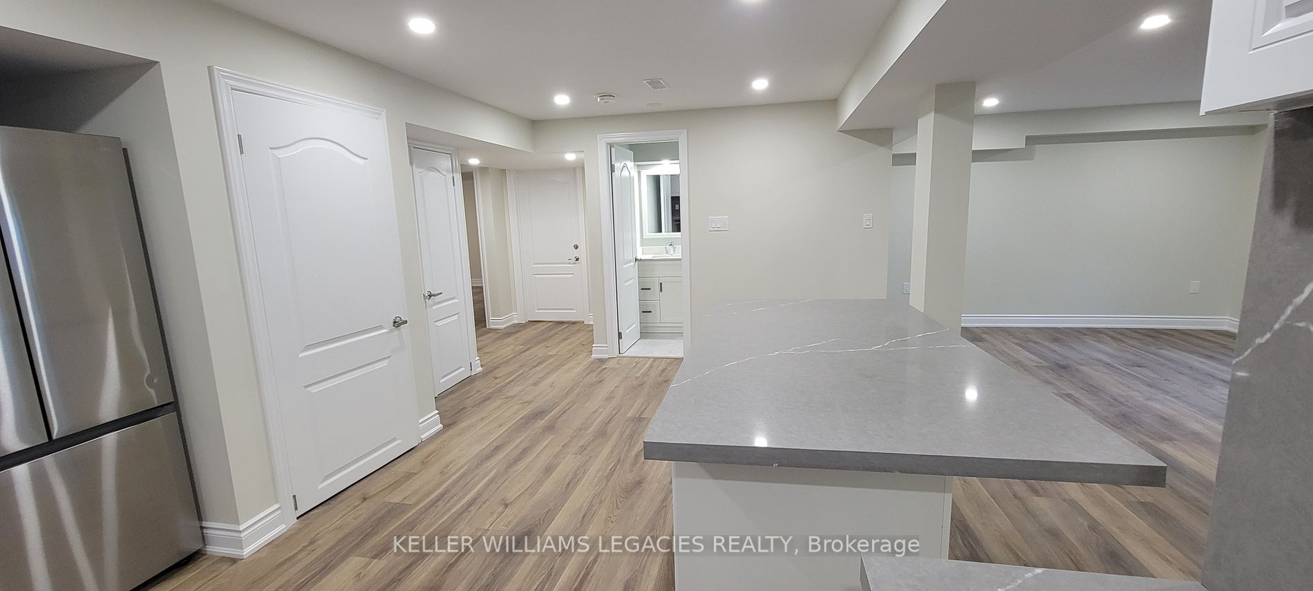 2175 Rosegate Dr