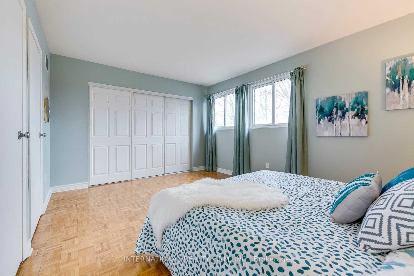 6855 Glen Erin Drive #15
