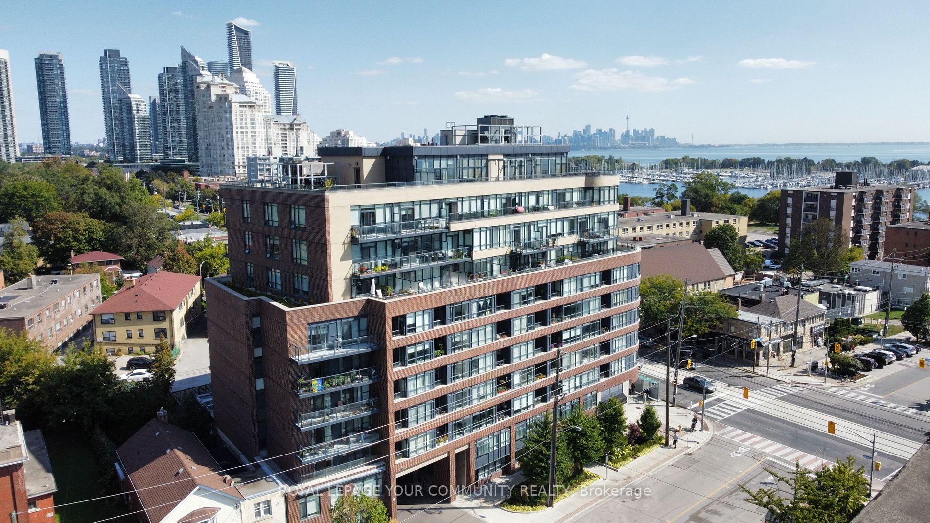 11 Superior Ave, #416