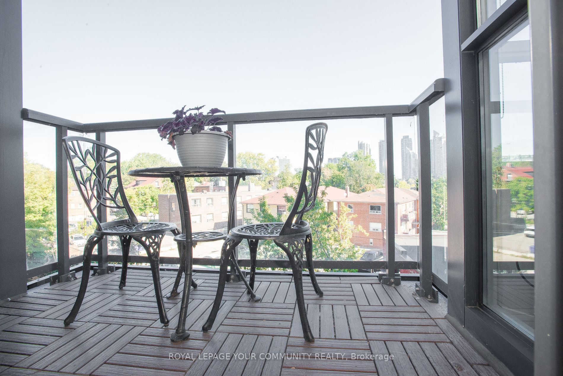 11 Superior Ave, #416