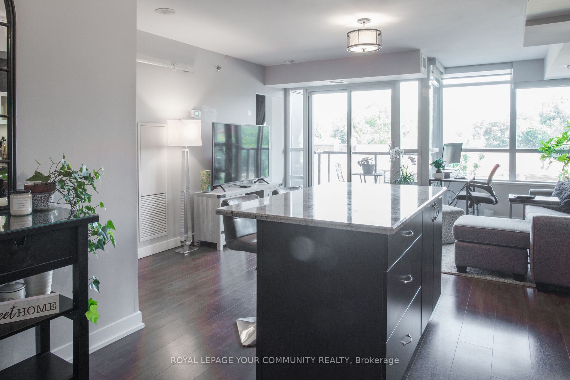 11 Superior Ave, #416
