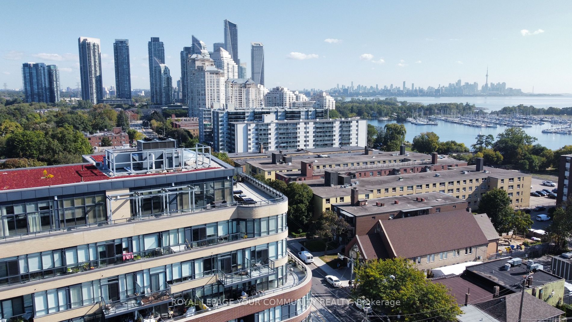 11 Superior Ave, #416