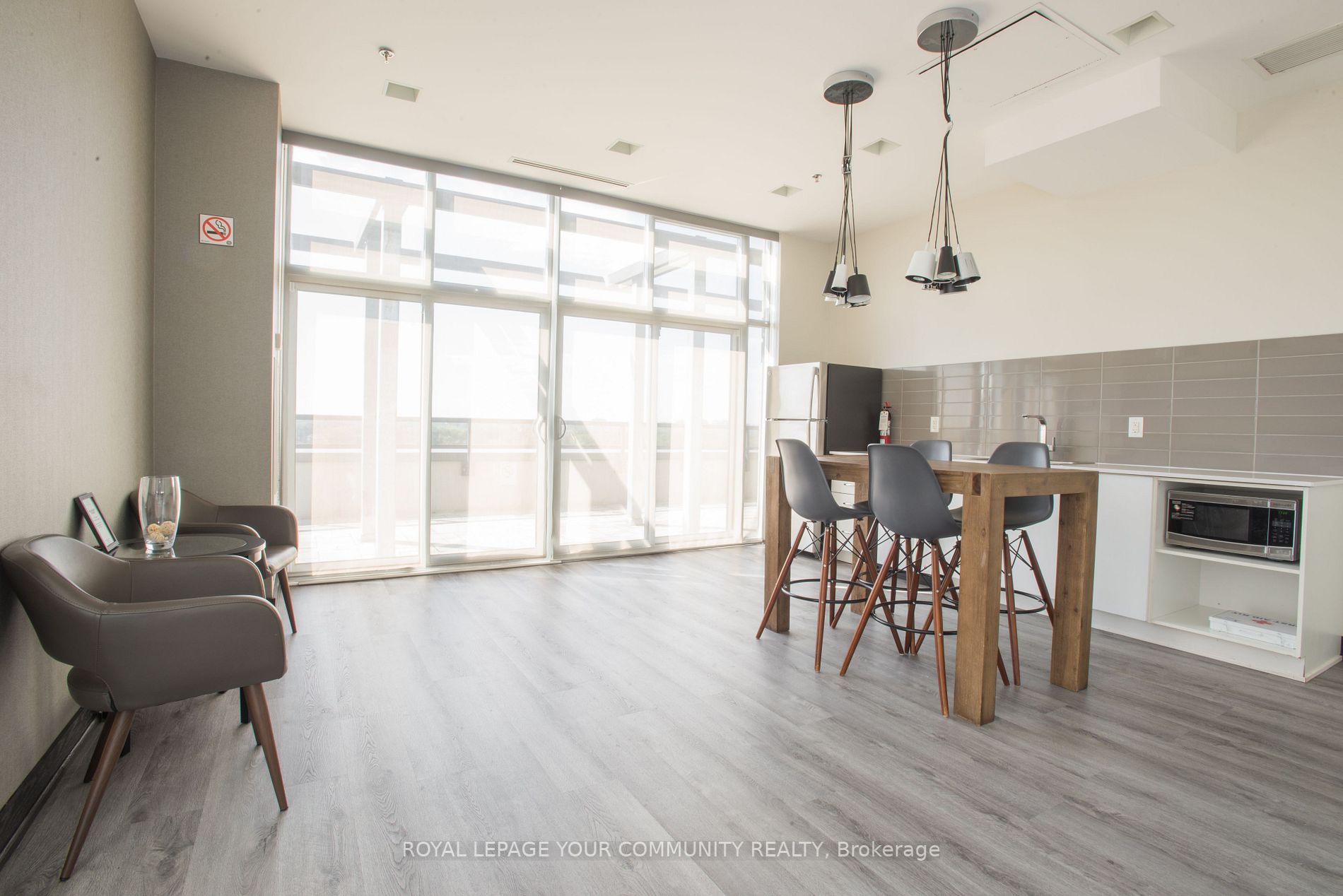 11 Superior Ave, #416