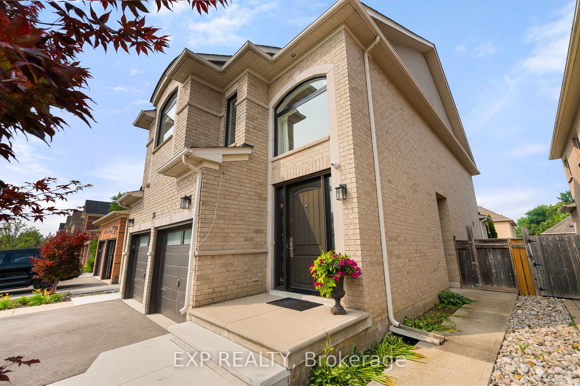 30 Flintwood Avenue