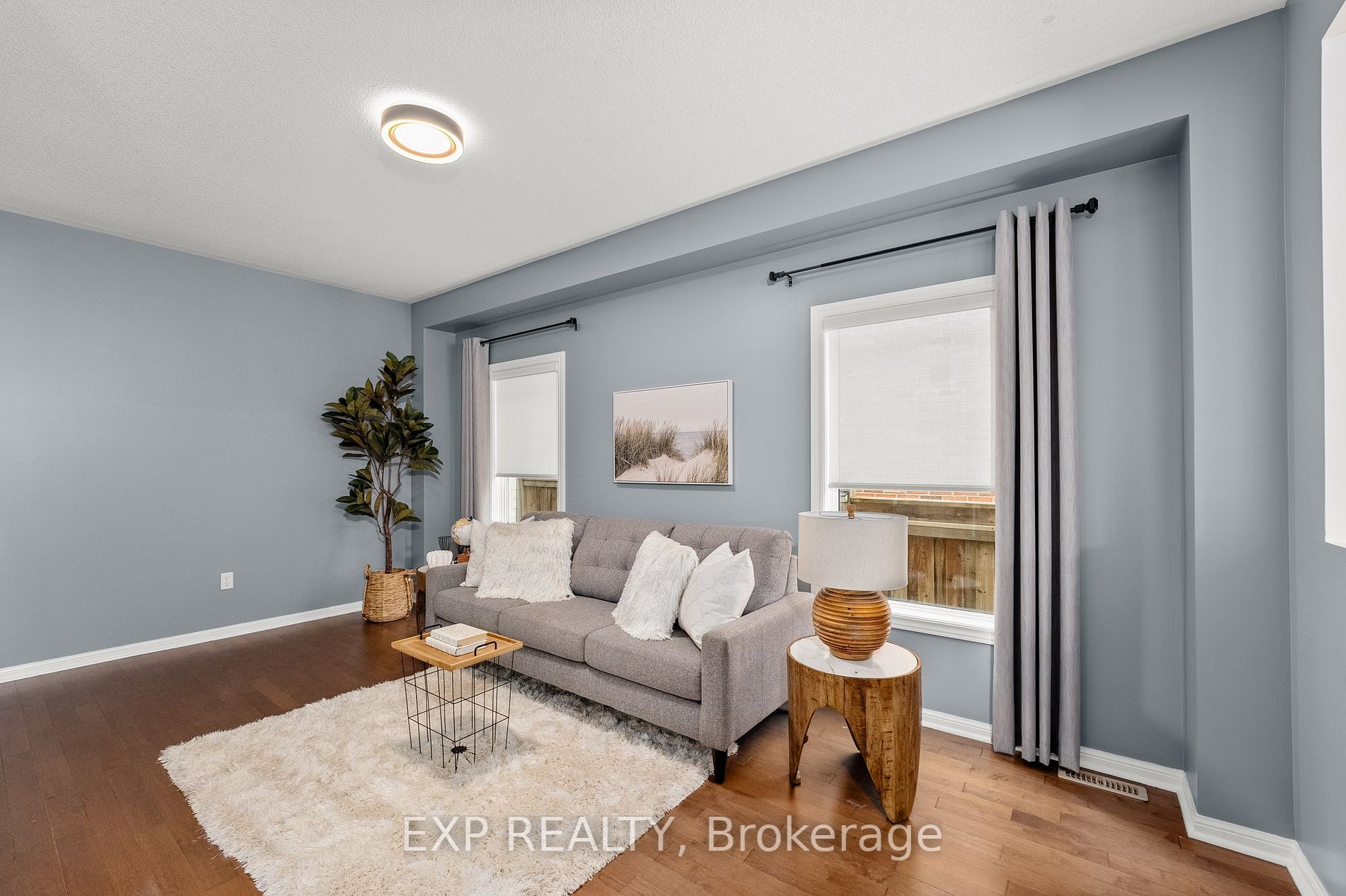 30 Flintwood Avenue