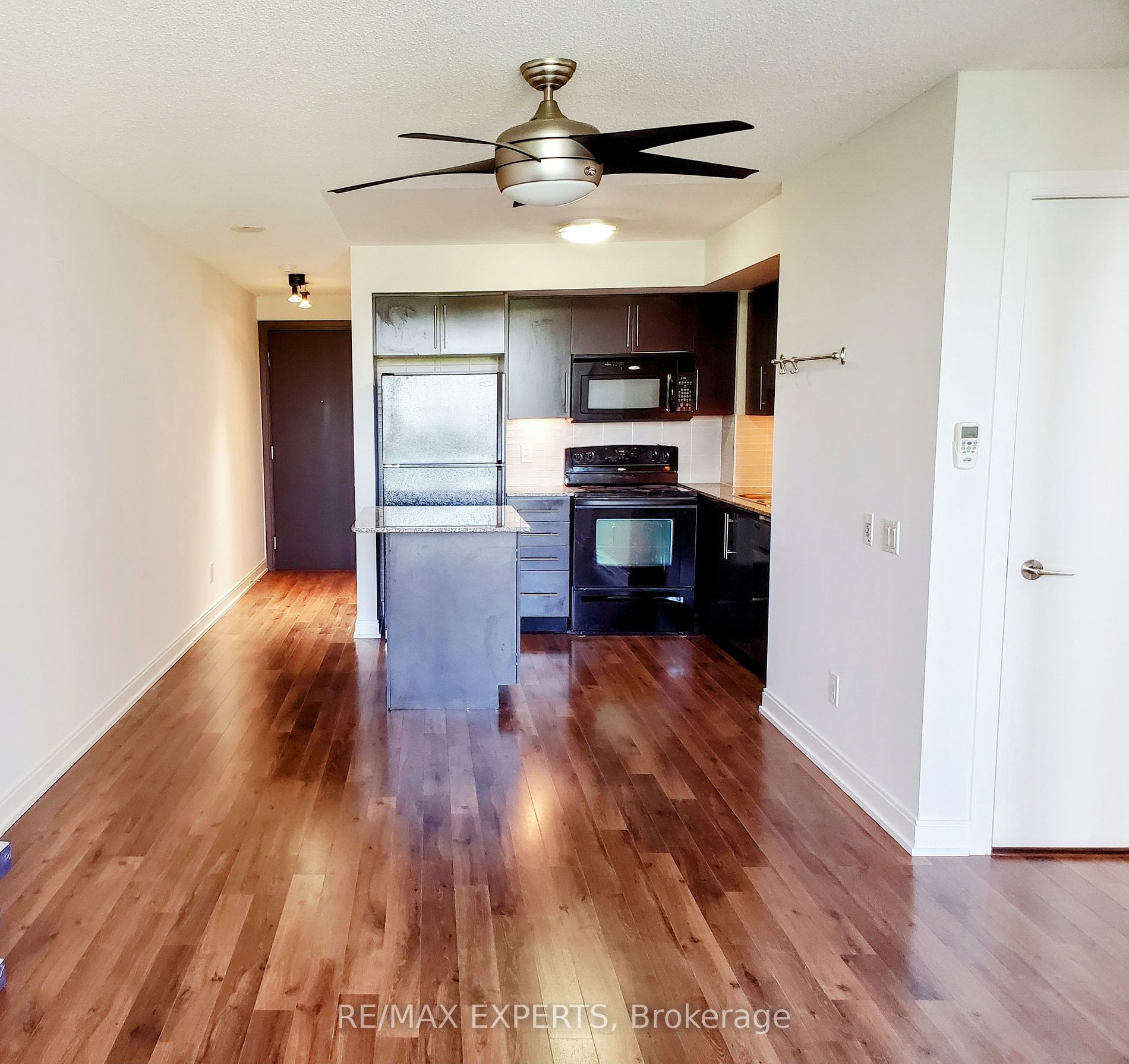 25 Viking Lane, #556