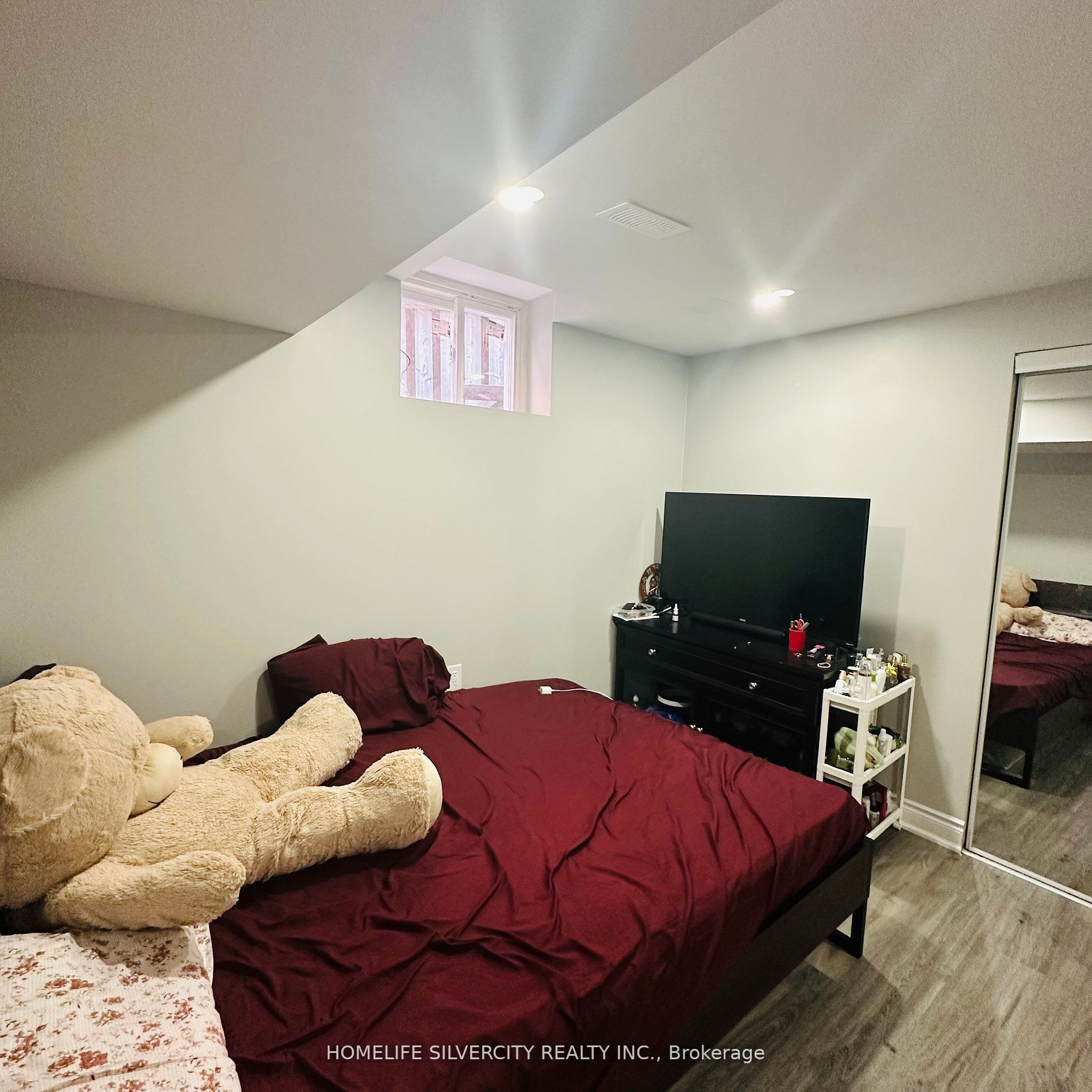 73 Rocky Mountain Cres