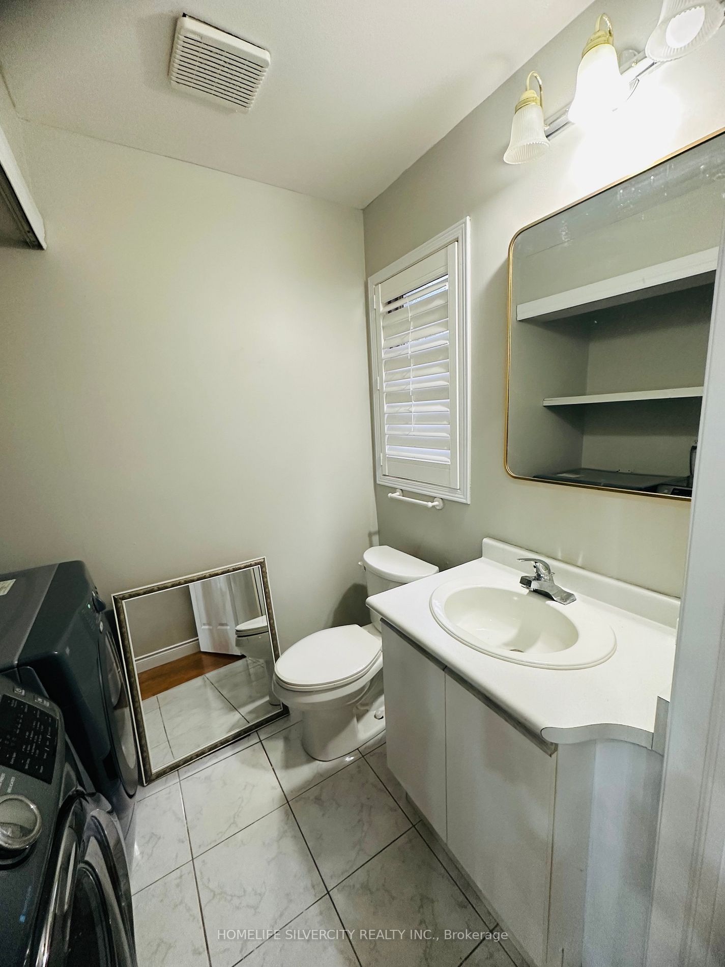 73 Rocky Mountain Cres
