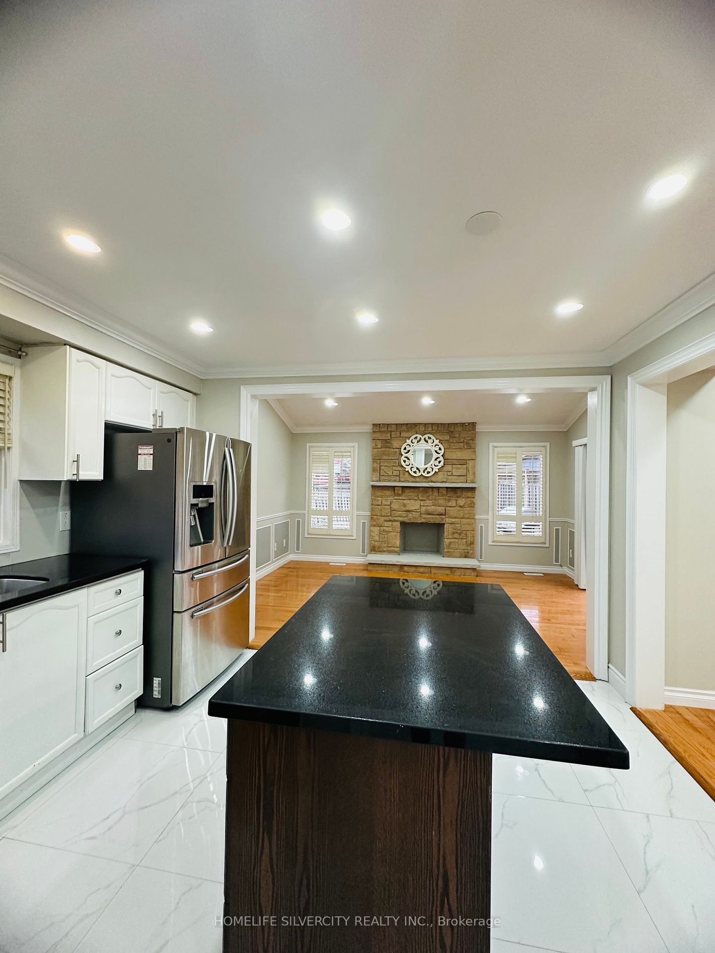 73 Rocky Mountain Cres