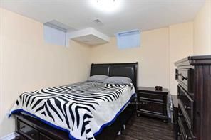 59 Speedwell St W