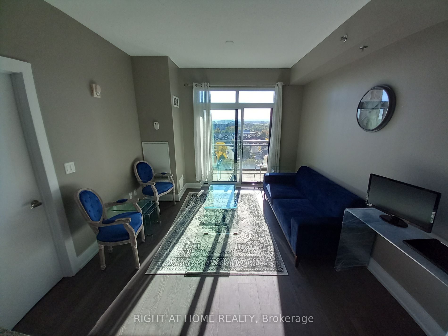 2490 Old Bronte Rd, #721