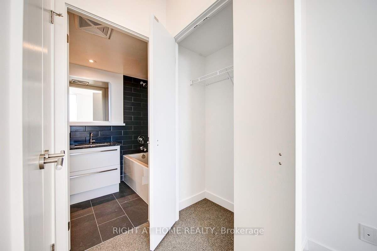 120 Varna Drive, #1503