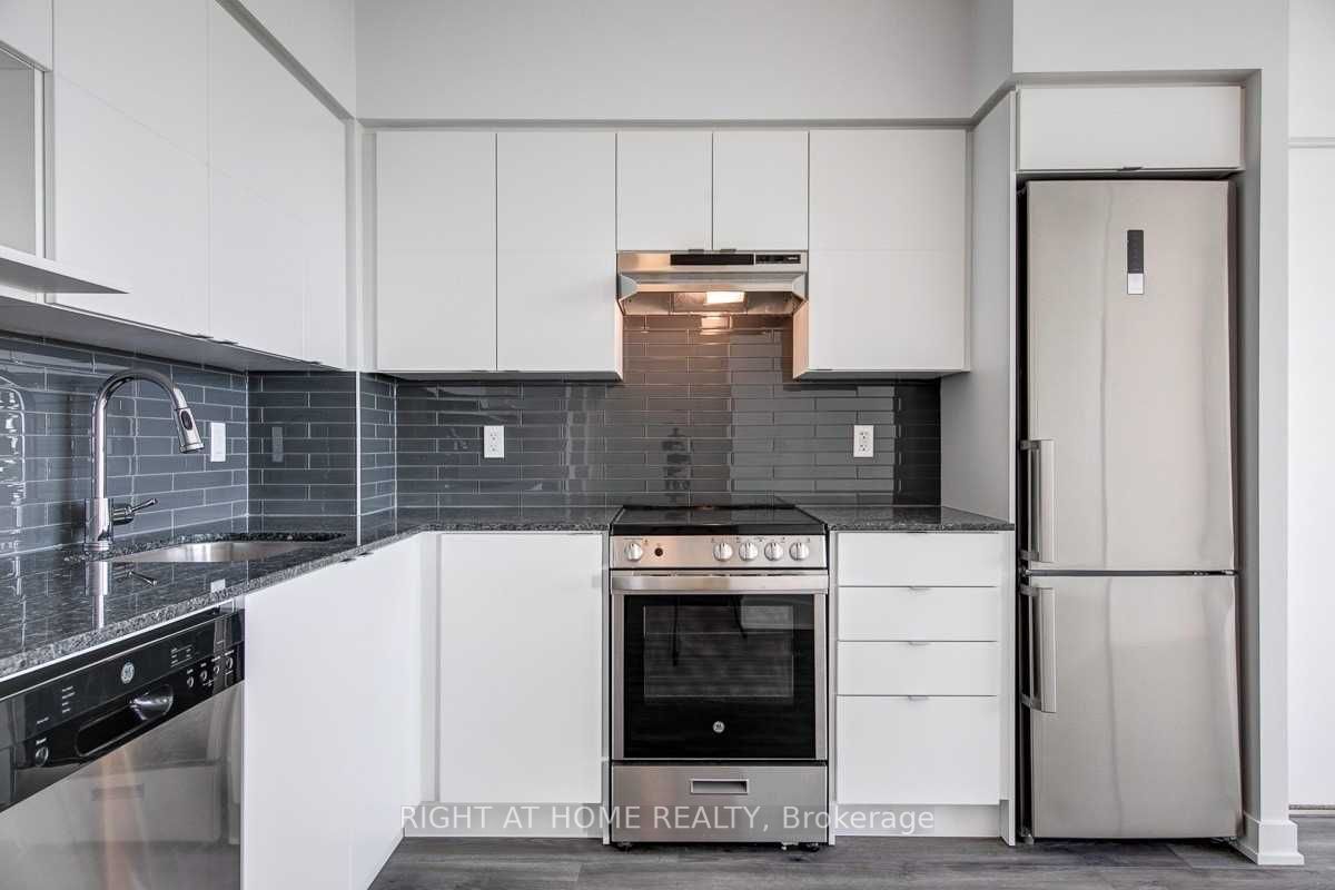 120 Varna Drive, #1503