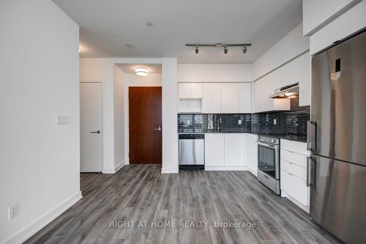 120 Varna Drive, #1503