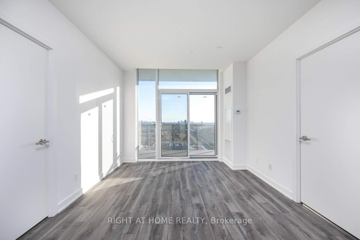 120 Varna Drive, #1503