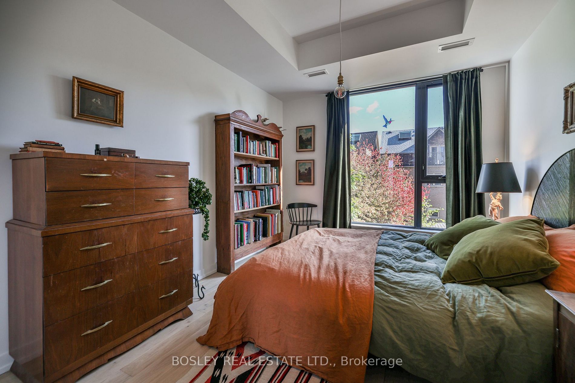 35 Wabash Ave, #106