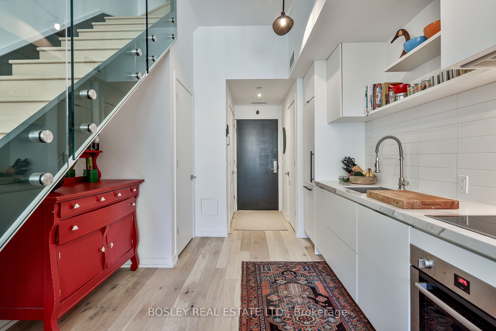 35 Wabash Ave, #106