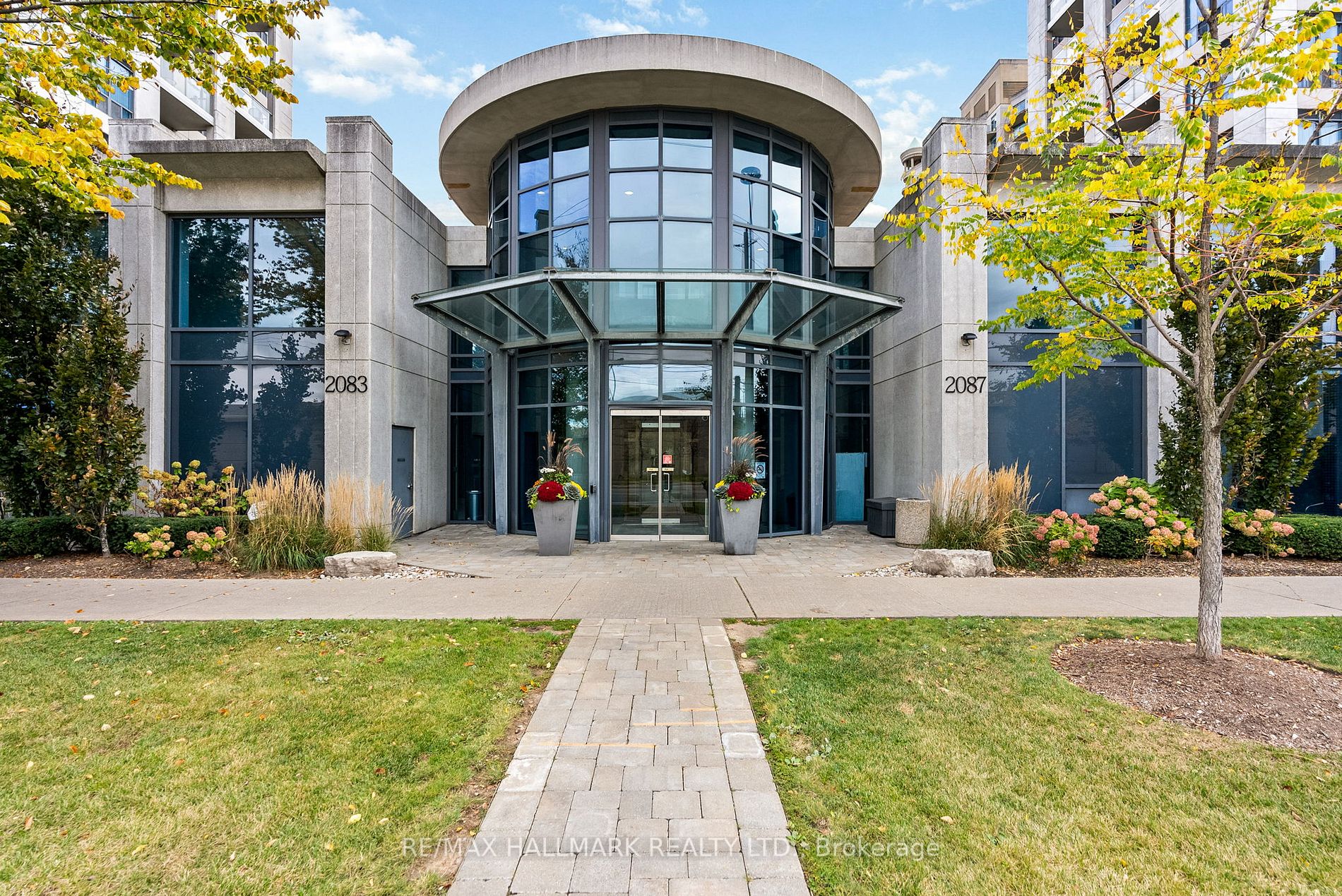 2087 Lake Shore Blvd W, #1404
