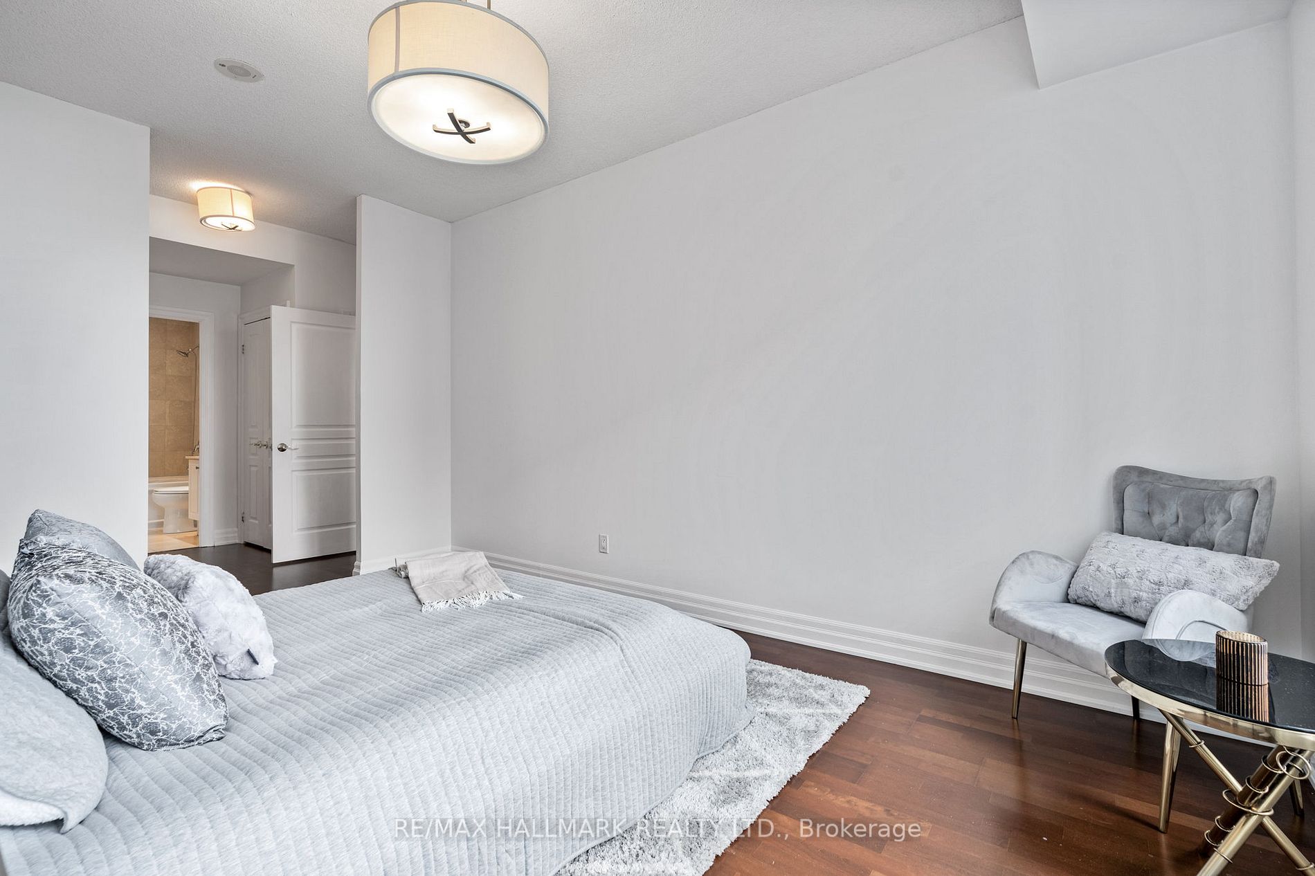2087 Lake Shore Blvd W, #1404